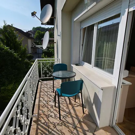 Apartment Bbq *